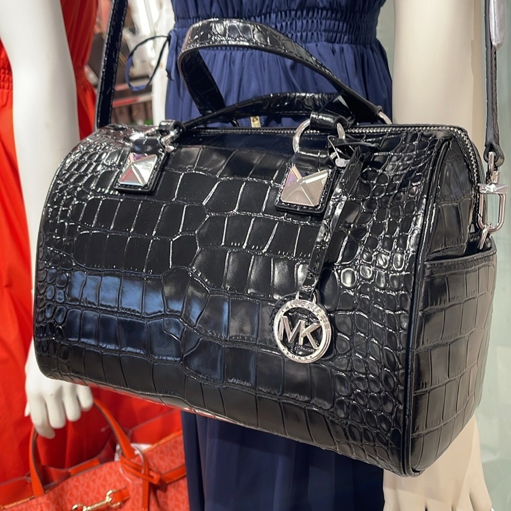Michael Kors Grayson Medium Crocodile Embossed Leather Satchel
Black 
NWT